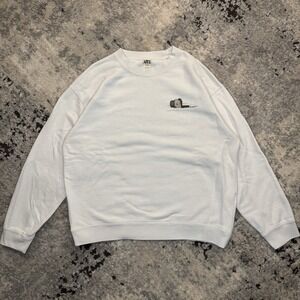 KAWS x Uniqlo Longsleeve Sweatshirt Cream White Size Large
